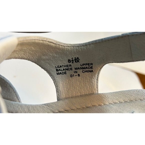 Women's Easy Spirit Allise Sandals Size 8.5 N White Textured Leather - Picture 4 of 10